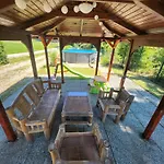 Woodhousedream Jakuzzi Ferienhaus