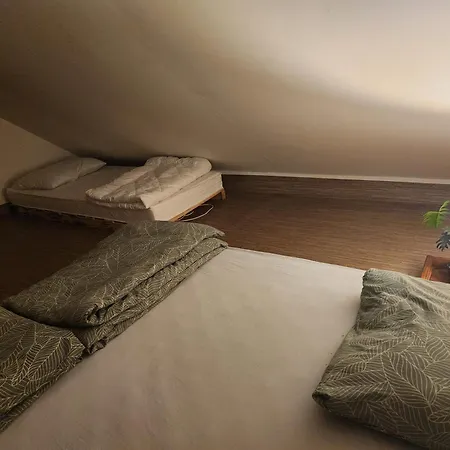 Vikendica Woodhouse By The River Nazarje