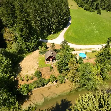 Woodhousedream Jakuzzi * Nazarje