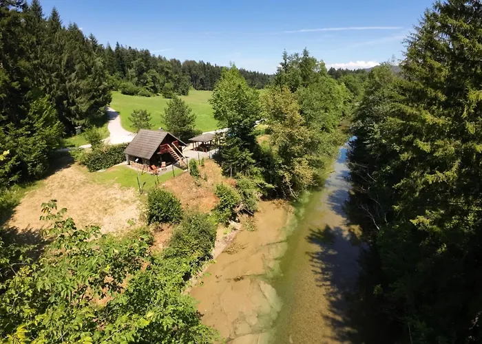 Woodhousedream Jakuzzi Дом отдыха Nazarje